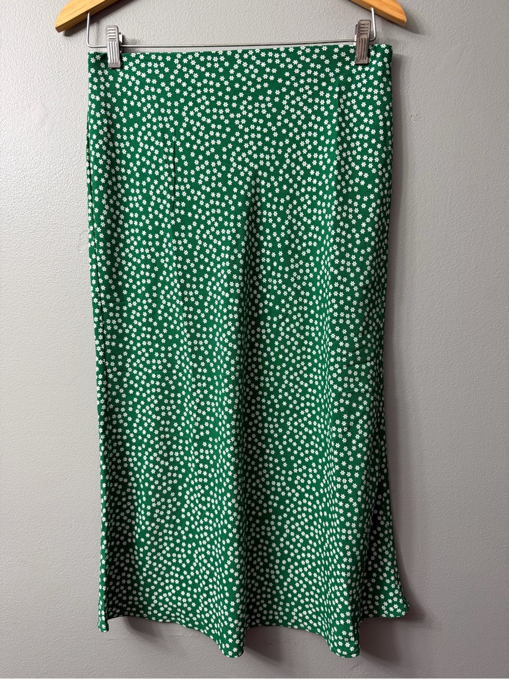 green and white ditsy floral maxi skirt by Maison D'Amelie 6
